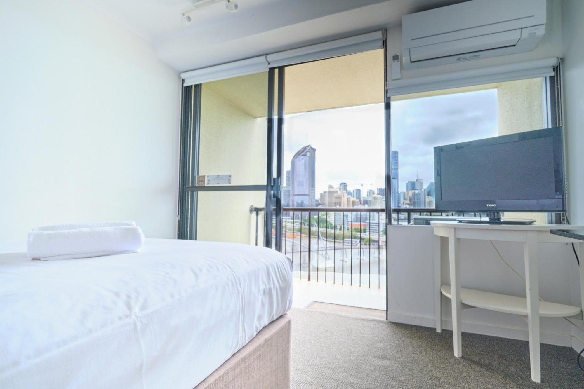 River Plaza Apartments Brisbane Southbank Exterior photo