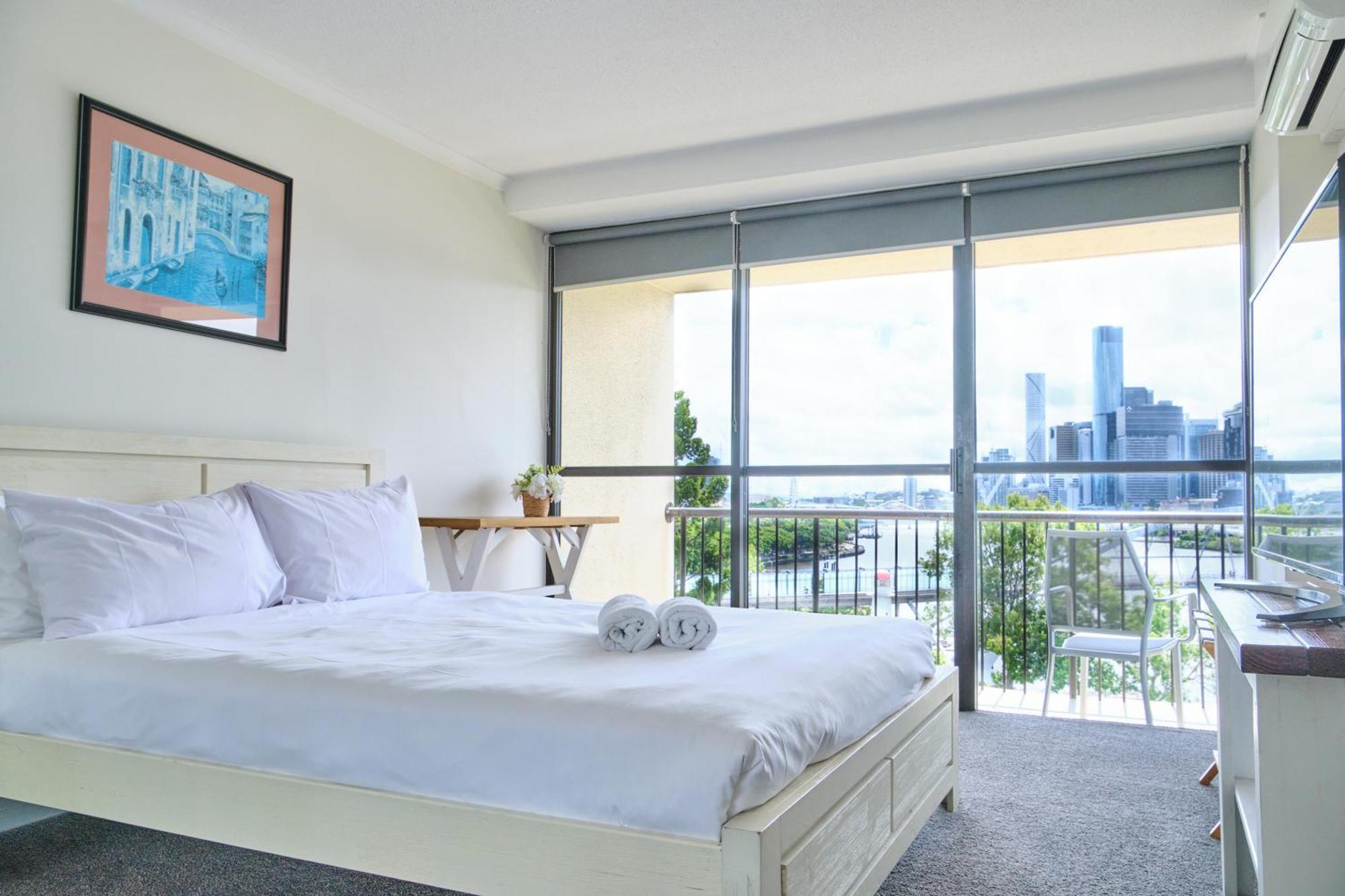 River Plaza Apartments Brisbane Southbank Exterior photo