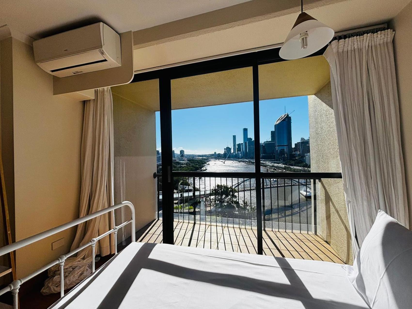 River Plaza Apartments Brisbane Southbank Exterior photo