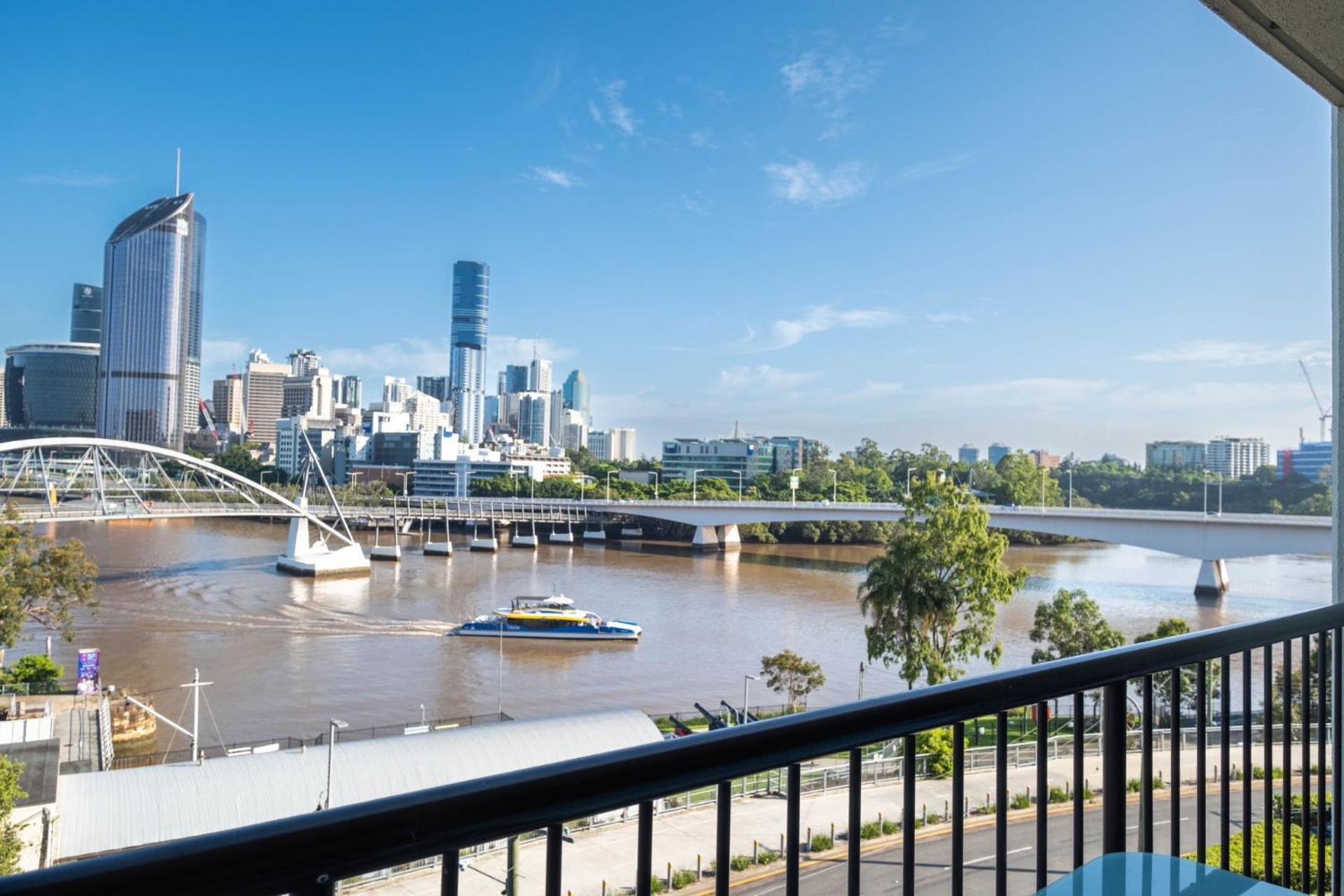 River Plaza Apartments Brisbane Southbank Exterior photo
